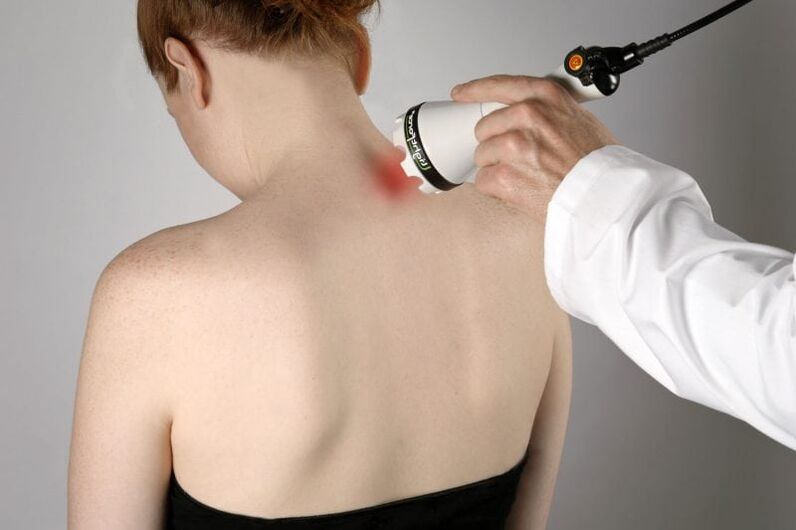 Laserová léčba cervikální osteochondrózy u žen